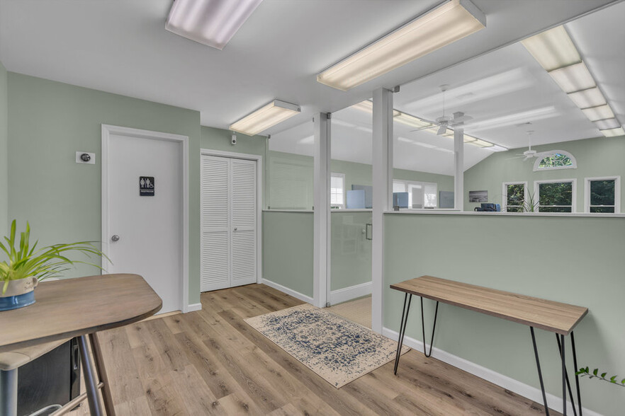 1705 Bay Ave, Point Pleasant, NJ à louer - Photo de l’immeuble – Image 2 sur 11