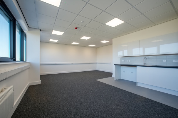 Arndale Rd, Littlehampton à louer Photo de l’immeuble– Image 1 sur 4