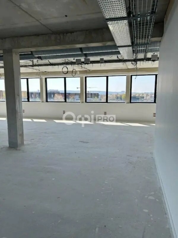 Plus de détails pour Bureau à vendre