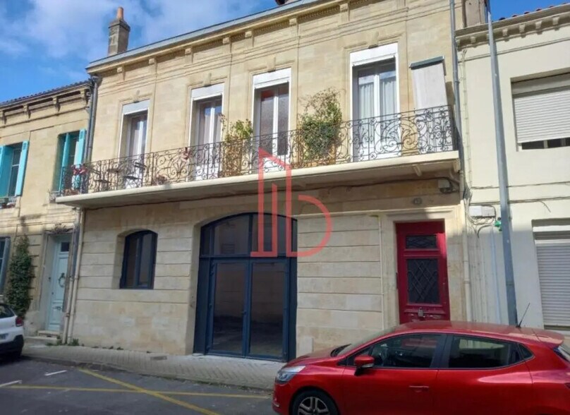 Bureau dans Bordeaux à louer - Photo de l’immeuble – Image 1 sur 4