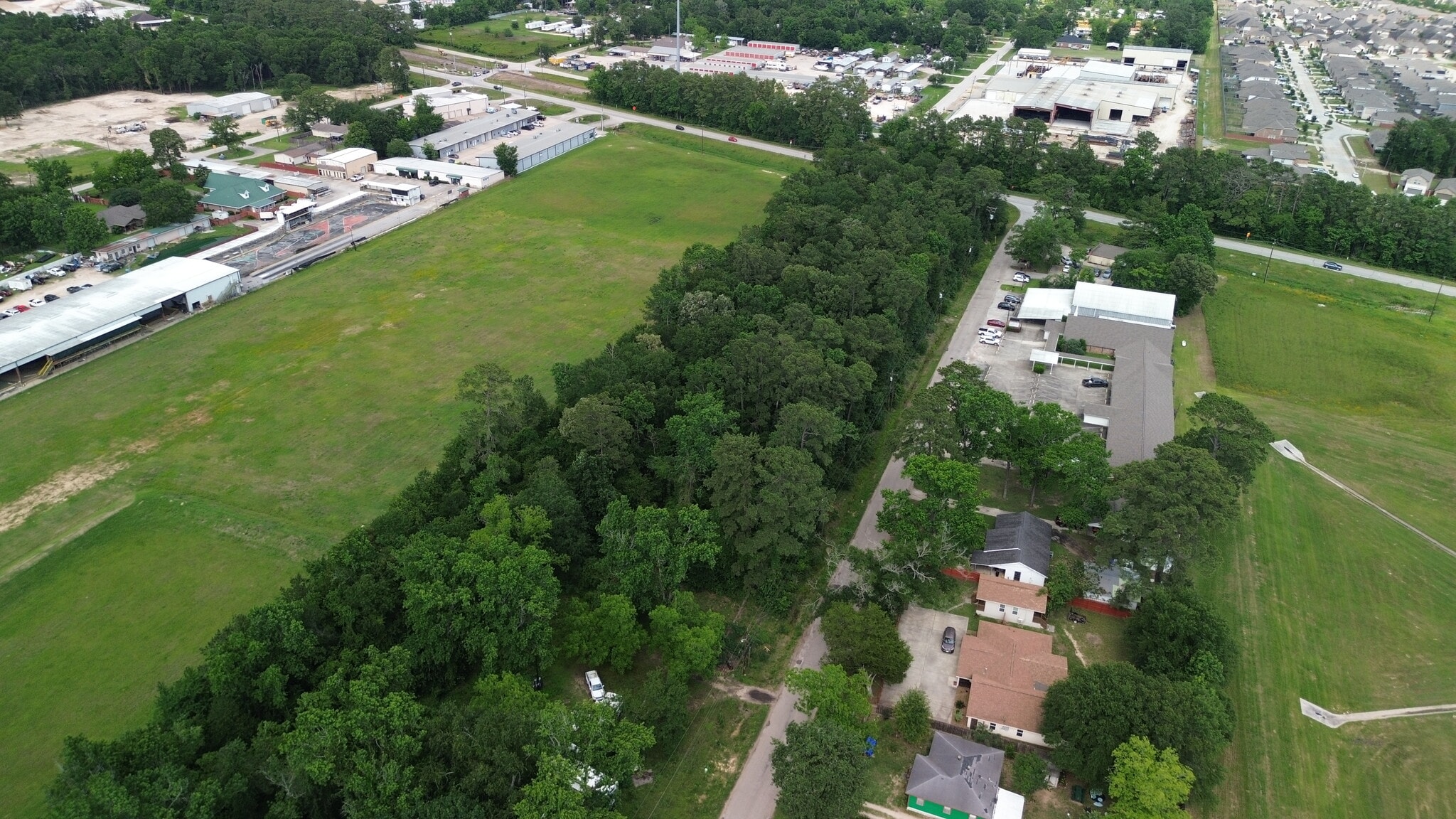 21780 E Memorial Dr, Porter, TX à vendre Photo principale– Image 1 sur 7