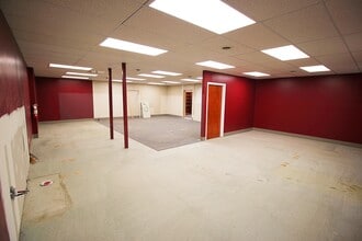 1600 N Coalter St, Staunton, VA à louer Photo de l’immeuble– Image 2 sur 5