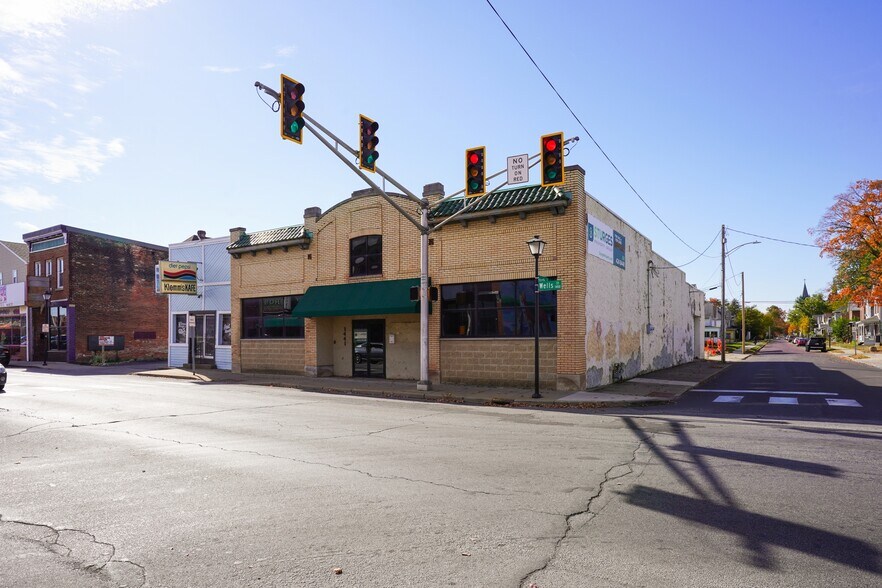 1441 N Wells St, Fort Wayne, IN à vendre - Photo de l’immeuble – Image 2 sur 5