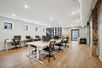 1233-1235 Hamilton St, Philadelphia, PA à louer Photo intérieure– Image 2 sur 15