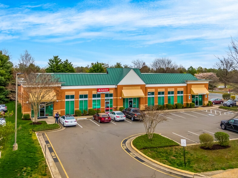 159 Lichfield Blvd, Fredericksburg, VA à louer - Photo principale – Image 1 sur 18