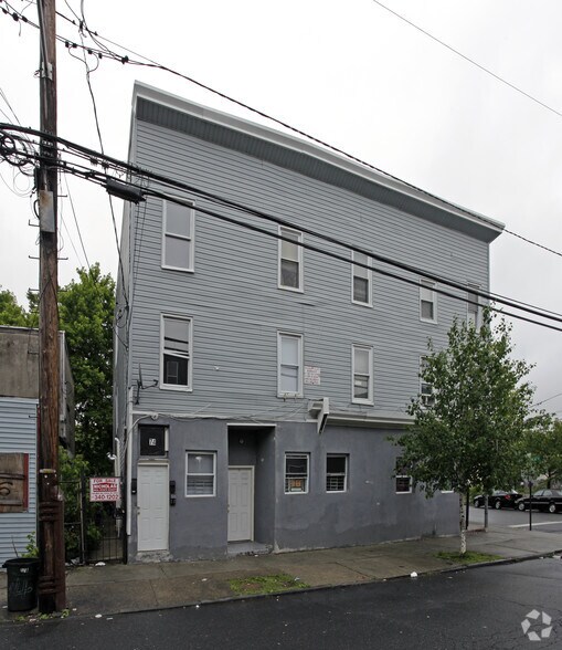 71-74 N Main St, Paterson, NJ à vendre - Photo de l’immeuble – Image 2 sur 2