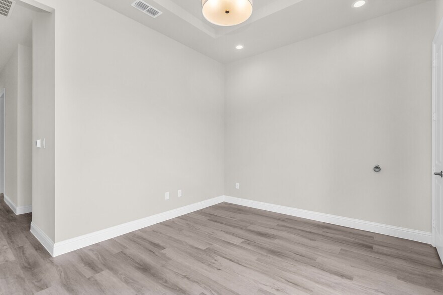 6000 Alma Rd, McKinney, TX à louer - Photo de l’immeuble – Image 2 sur 41