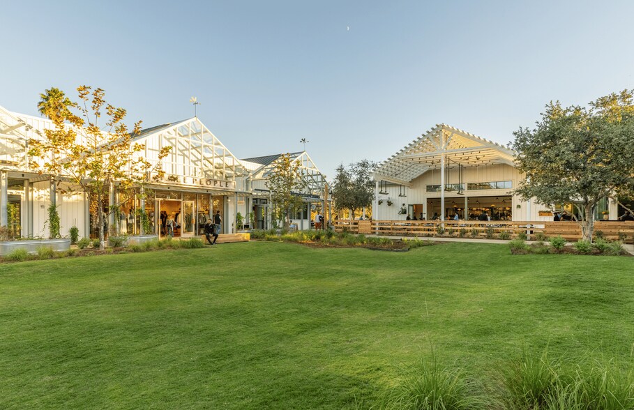 31896 Paseo Adelanto, San Juan Capistrano, CA à louer - Photo de l’immeuble – Image 2 sur 59