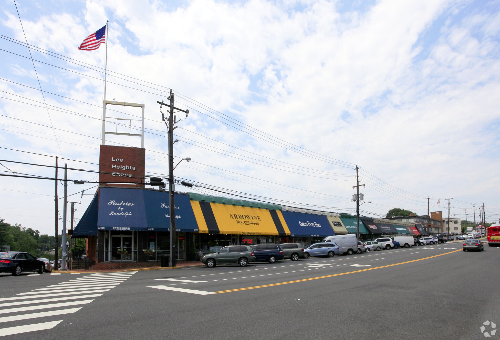 4500-4540 Lee Hwy, Arlington, VA à louer Photo de l’immeuble– Image 1 sur 5
