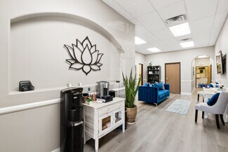 Plus de détails pour 7656 W Sahara Ave, Las Vegas, NV - Bureau à louer
