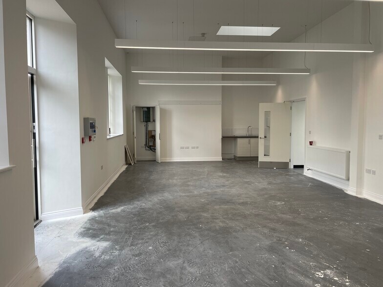 205 Manor Rd, Bristol à vendre - Photo de l’immeuble – Image 2 sur 16