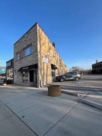 Plus de détails pour 11 Highwood Ave, Highwood, IL - Local commercial à louer