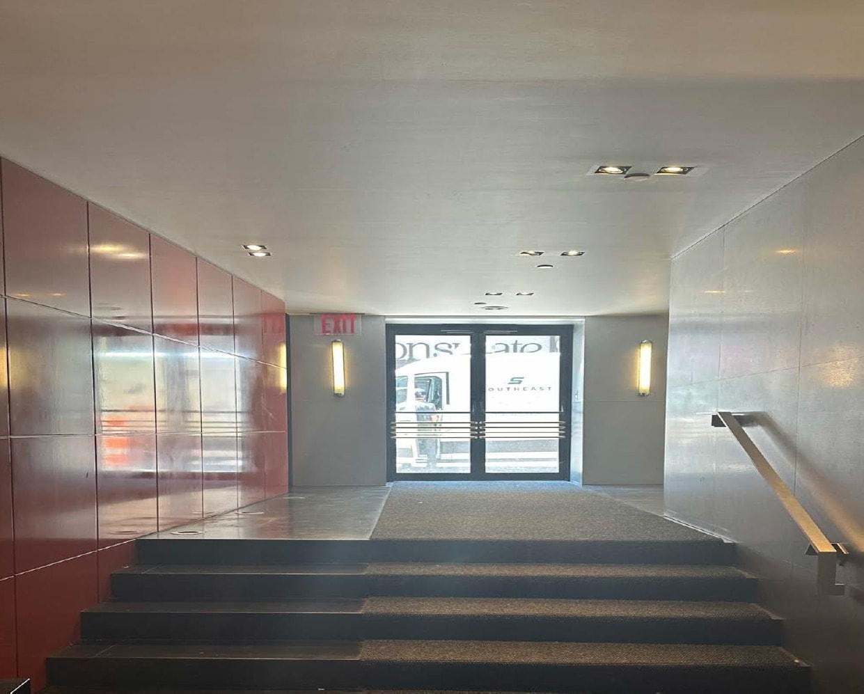 41 W 56th St, New York, NY à vendre Photo intérieure– Image 1 sur 2