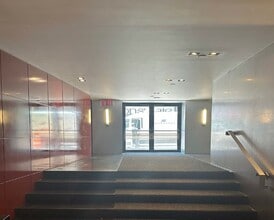 41 W 56th St, New York, NY à vendre Photo intérieure– Image 1 sur 2