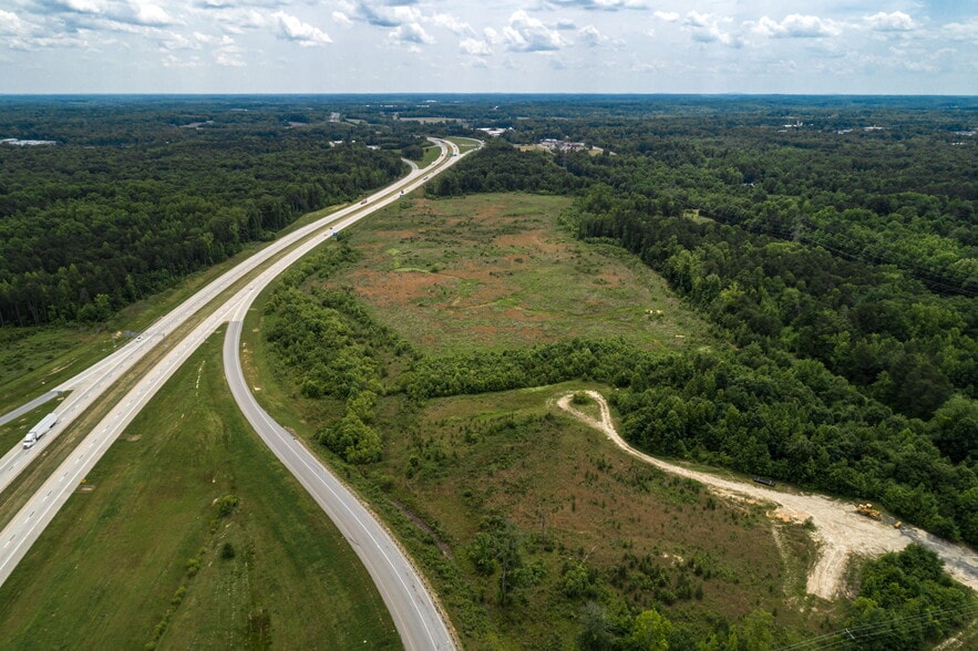 2220, Mcleansville, NC à vendre - Aérien – Image 2 sur 4