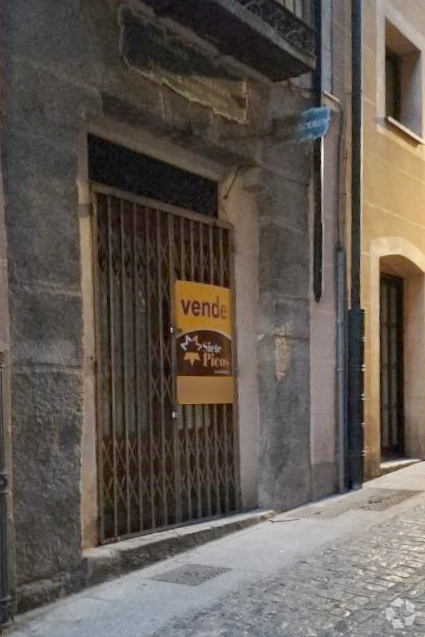 Calle Escuderos, 10, Segovia, SEG 40001 - Lot Puerta DR, Esc. E -  - Photo intérieure - Image 1 of 8