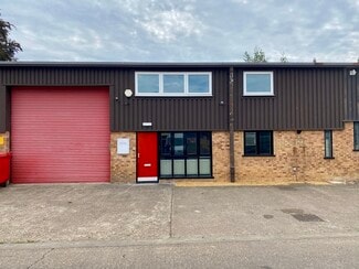 Plus de détails pour High St S, Dunstable - Industriel/Logistique à louer