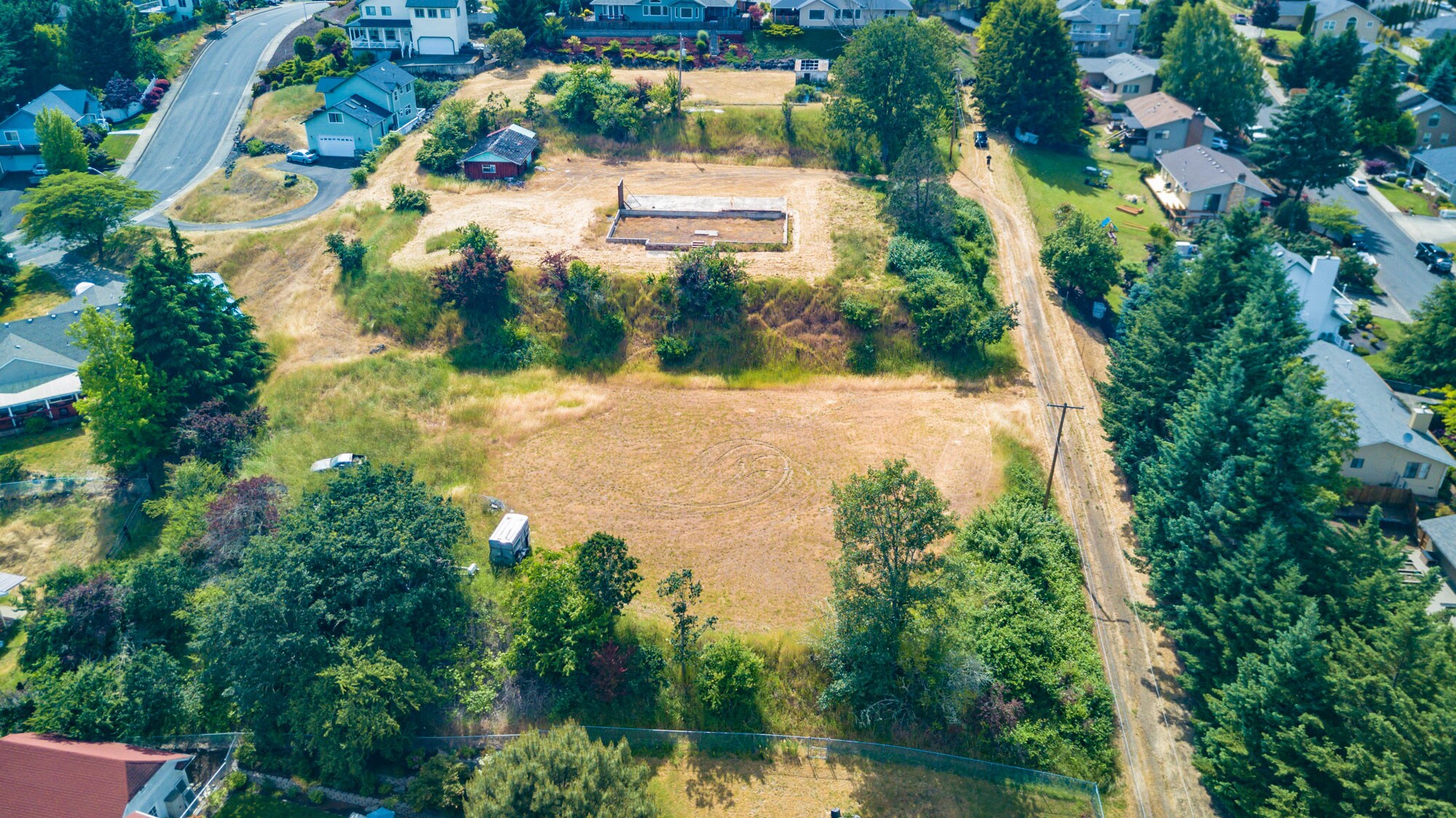 2240 NW Merle Ave, Roseburg, OR à vendre Photo principale– Image 1 sur 14
