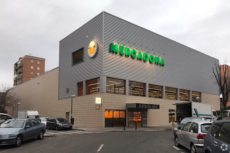 Calle del Arroyo de las Pilillas, 16, Madrid, Madrid à louer - Photo de l’immeuble – Image 2 sur 3