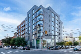 Plus de détails pour 47-28 11th St, Long Island City, NY - Logement à vendre