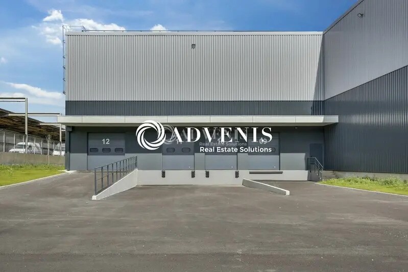 Industriel/Logistique dans Bobigny à louer - Photo de l’immeuble – Image 1 sur 9