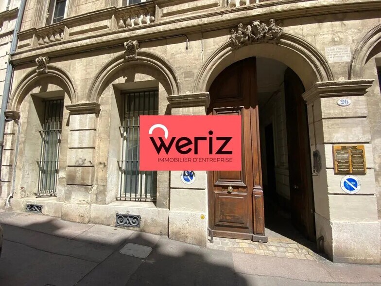 Bureau dans Marseille à louer - Photo de l’immeuble – Image 2 sur 10