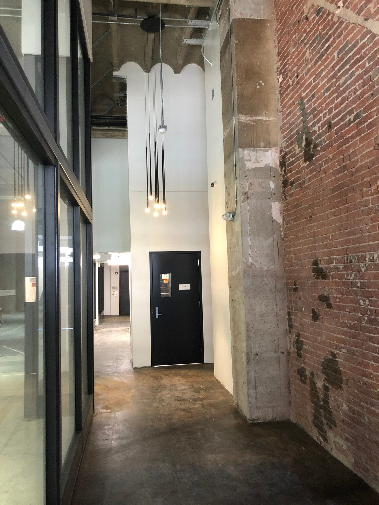 731 S Broadway, Los Angeles, CA à louer Photo intérieure– Image 1 sur 5