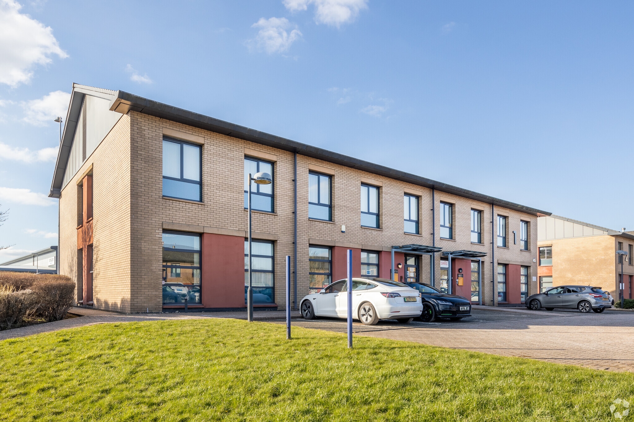 251-261 Springhill Pky, Baillieston à louer Photo principale– Image 1 sur 6