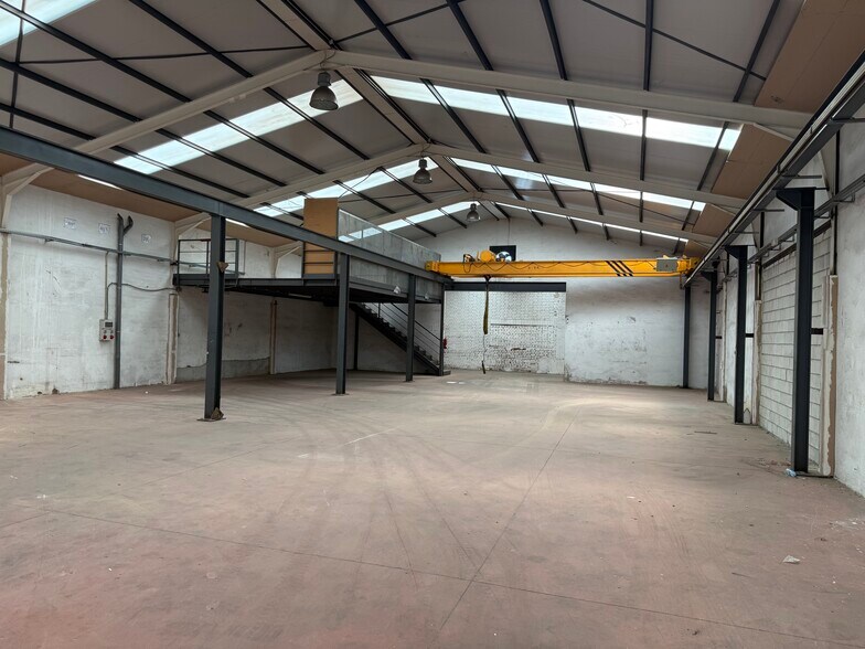 Industriel/Logistique dans Arganda del Rey, Madrid à louer - Photo de l’immeuble – Image 1 sur 5