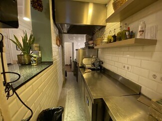 Plus de détails pour Local commercial à louer