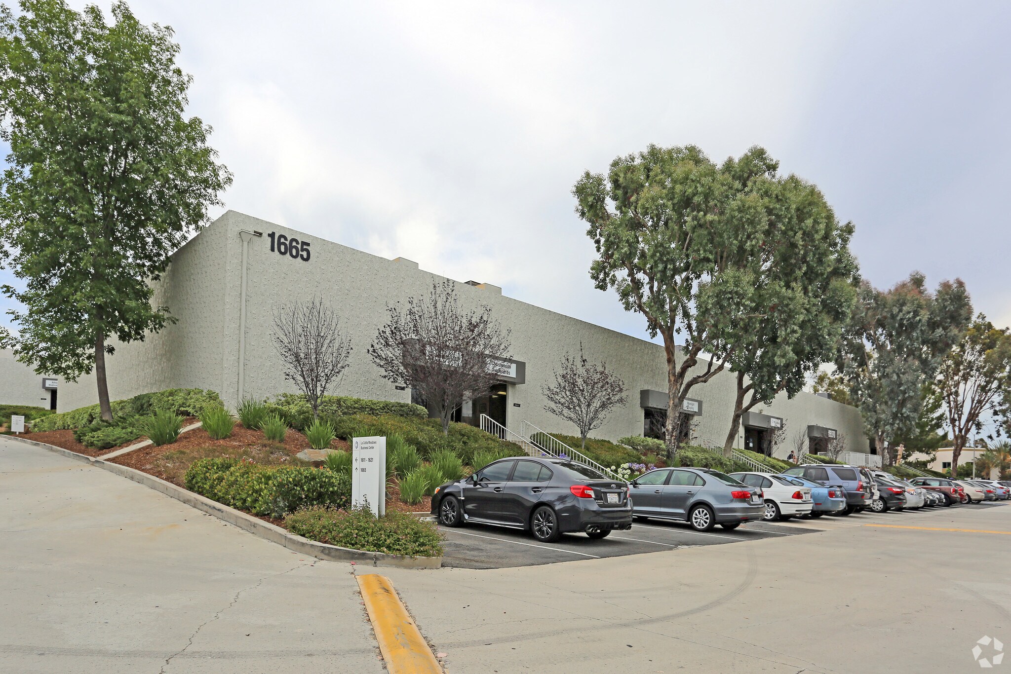 La Costa Meadows portefeuille de 8 biens à vendre sur LoopNet.fr Photo de l’immeuble– Image 1 sur 9