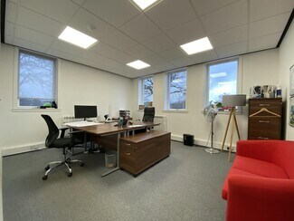 Plus de détails pour Marshall Pl, Perth - Bureau à louer