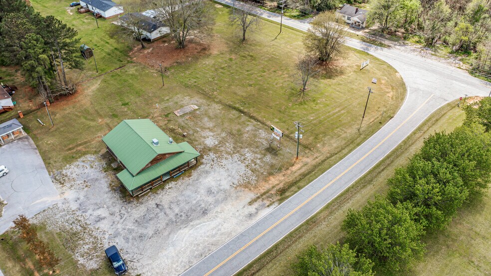 869 Poplar St, Clinton, SC à vendre - Aérien – Image 2 sur 33
