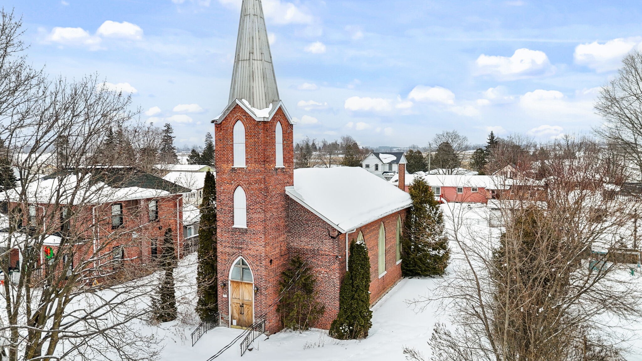 71 Queen St, Norwood, ON à louer Photo principale– Image 1 sur 12