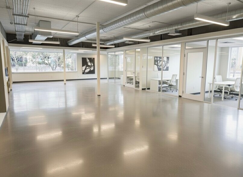 2083 Old Middlefield Way, Mountain View, CA à vendre - Photo de l’immeuble – Image 3 sur 13