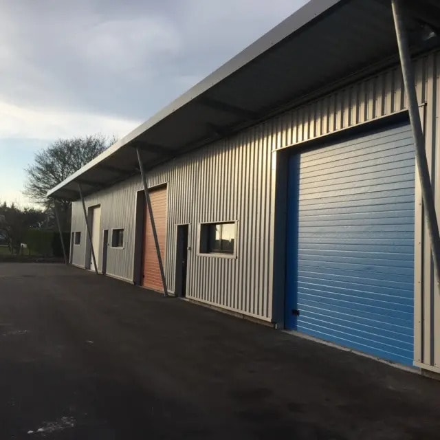 Local d’activités dans Loos-en-Gohelle à louer Photo de l’immeuble– Image 1 sur 6