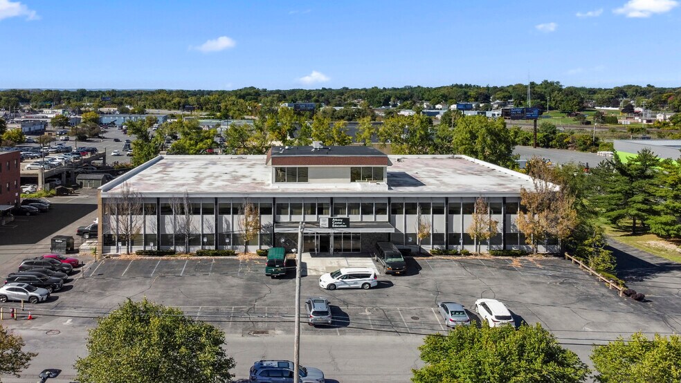 30-32 N Russell Rd, Albany, NY à vendre - Photo de l’immeuble – Image 2 sur 76