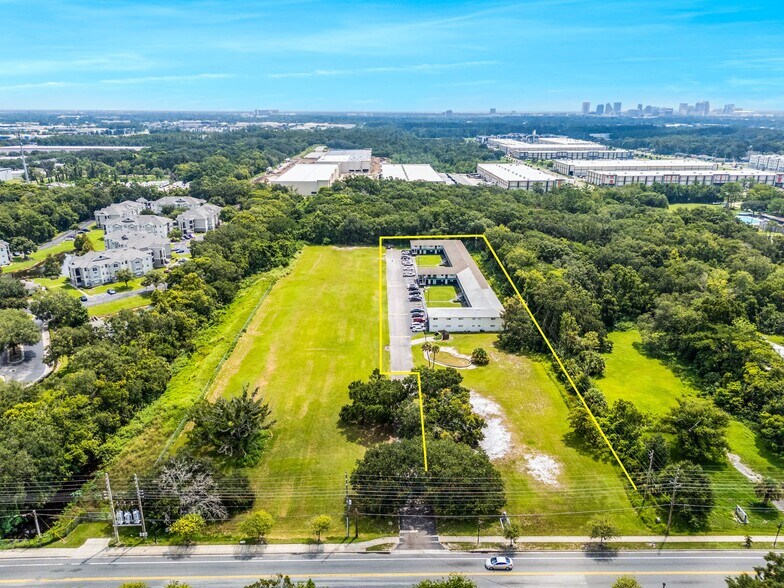 1625 Mercy Dr, Orlando, FL à vendre - Photo de l’immeuble – Image 2 sur 9