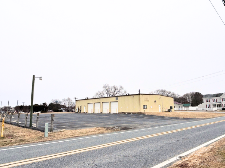 200 N Bassett St, Clayton, DE à vendre - Photo principale – Image 1 sur 9