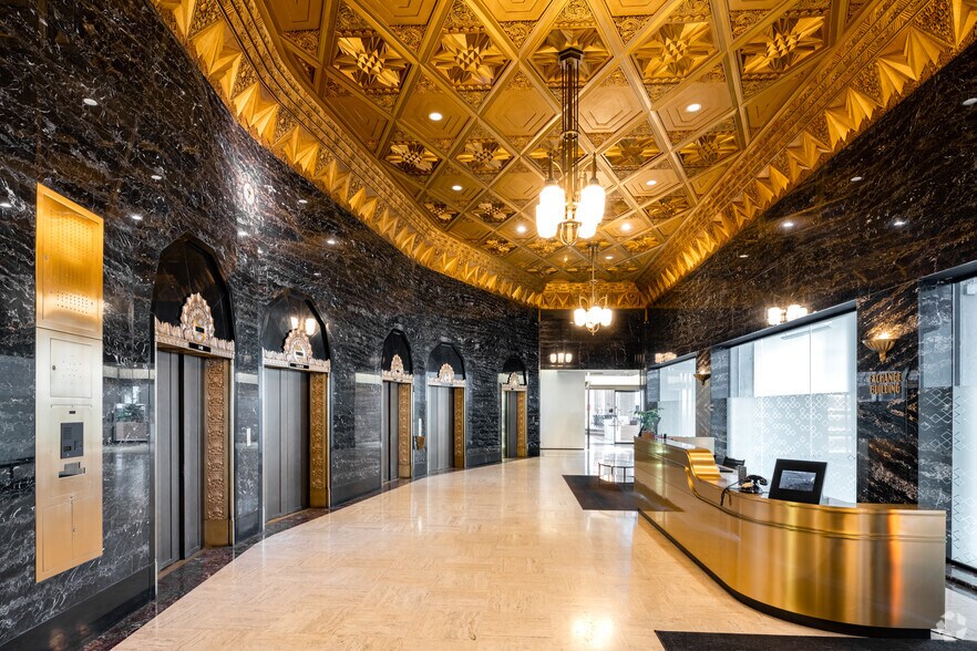 821 2nd Ave, Seattle, WA à louer - Hall d’entrée – Image 1 sur 6