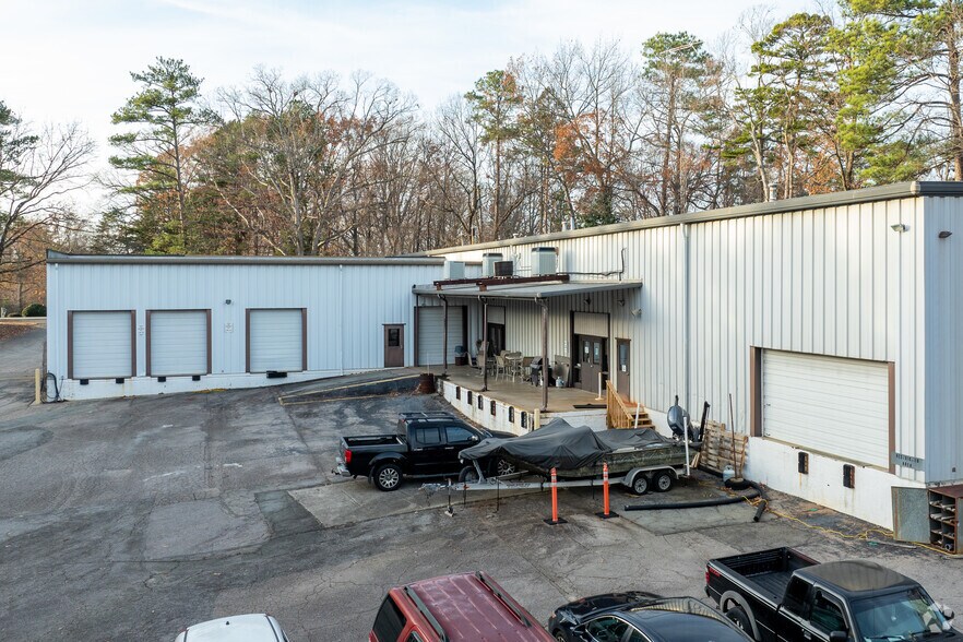 1310 Nowell Rd, Raleigh, NC à vendre - Photo de l’immeuble – Image 3 sur 28