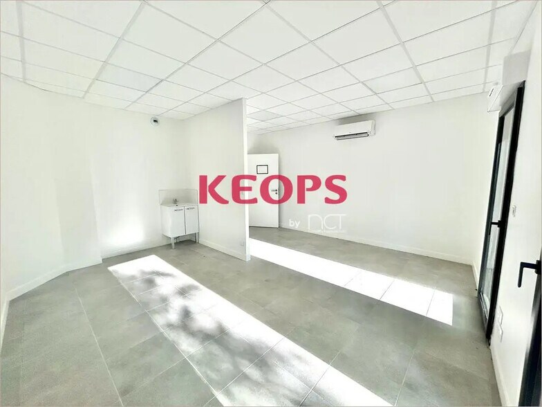 Bureau dans Pechbonnieu à vendre - Photo de l’immeuble – Image 3 sur 6