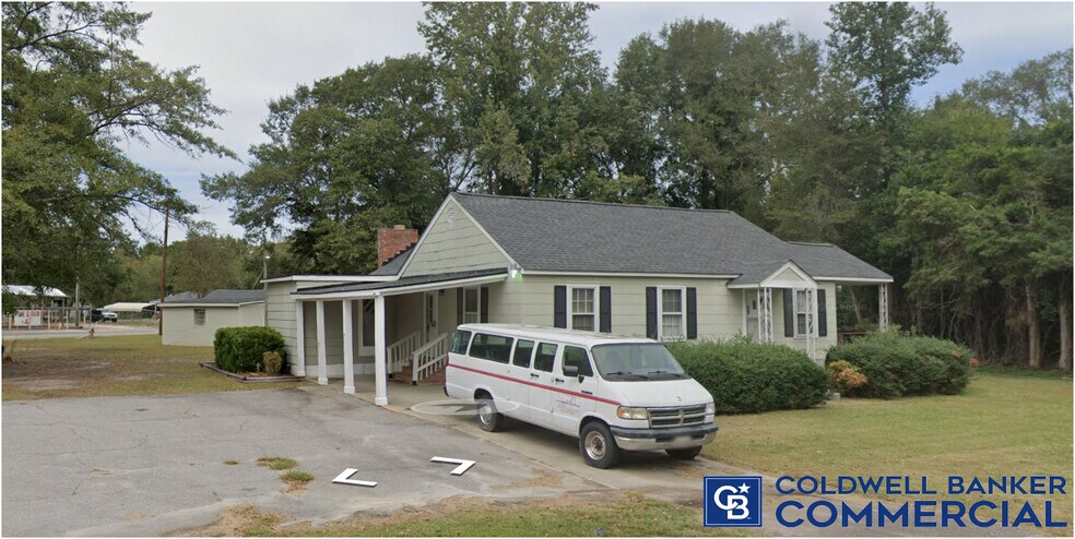 112 DuPont Blvd, Lugoff, SC à louer - Photo de l’immeuble – Image 2 sur 3