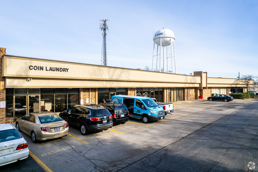 6700 NW Tower Dr, Platte Woods, MO à louer - Photo de l’immeuble – Image 3 sur 4
