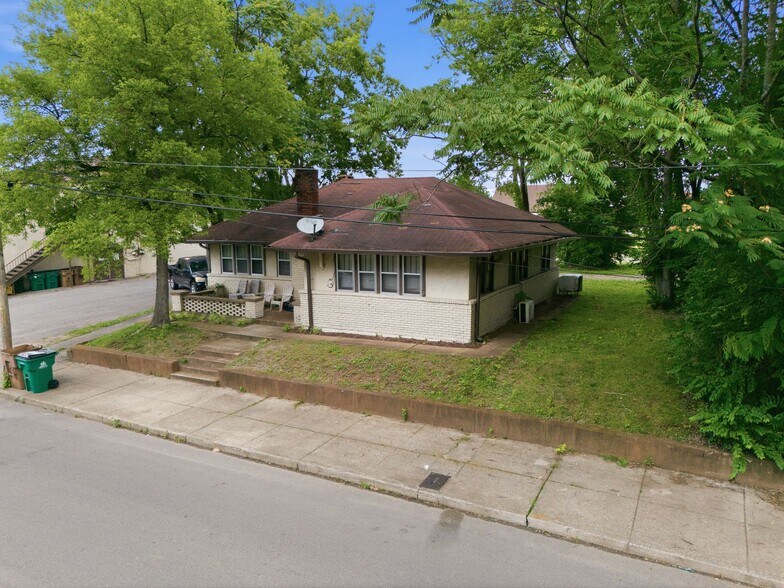 16th and Jefferson portefeuille de 1 biens à vendre sur LoopNet.fr - Photo de l’immeuble – Image 3 sur 14