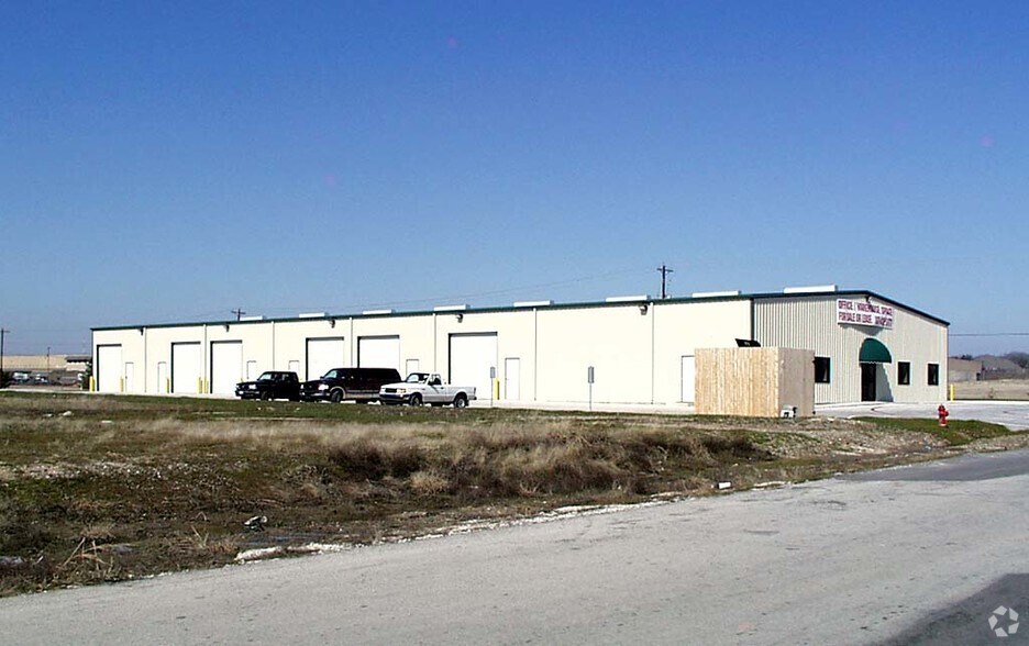 5940 Kroger Dr, Fort Worth, TX à vendre - Photo de l’immeuble – Image 3 sur 16