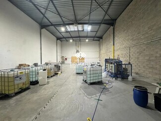 Plus de détails pour Industriel/Logistique à louer