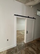 805 Rhode Pl, Houston, TX à louer Photo intérieure– Image 2 sur 4