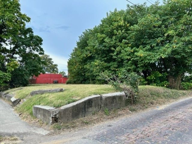 View Photo