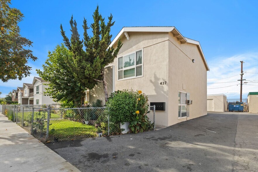 637 N Anna Dr, Anaheim, CA à vendre - Photo de l’immeuble – Image 3 sur 13